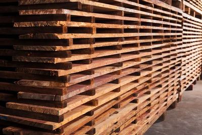 紅木家具為何名貴？古老工藝與科學流程功不可沒